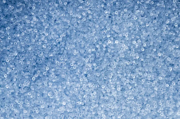 高分子材料分析技术大全：FTIR、DSC、SEM 如何选择